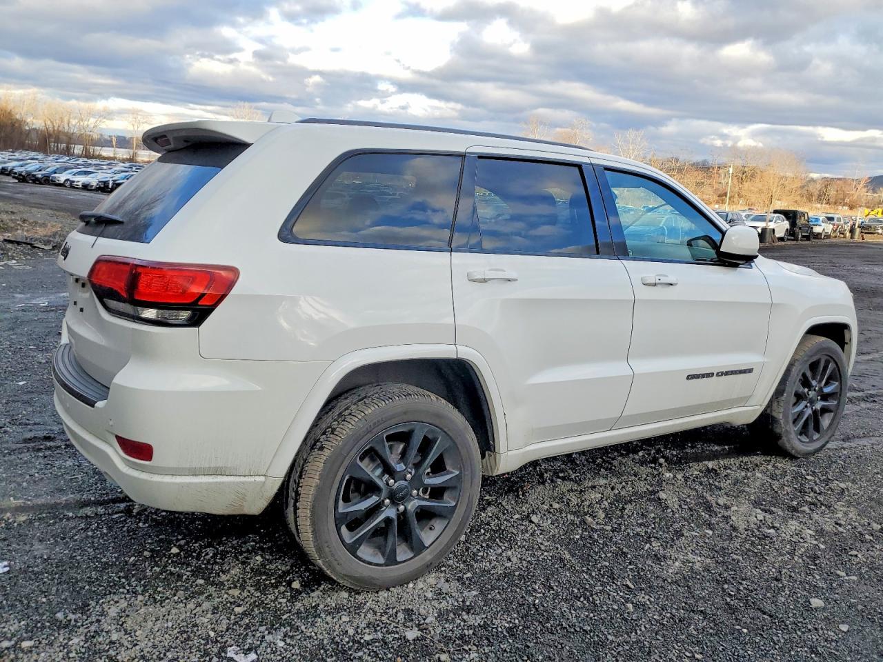 2018 Jeep Grand Cherokee Laredo - Фото 3