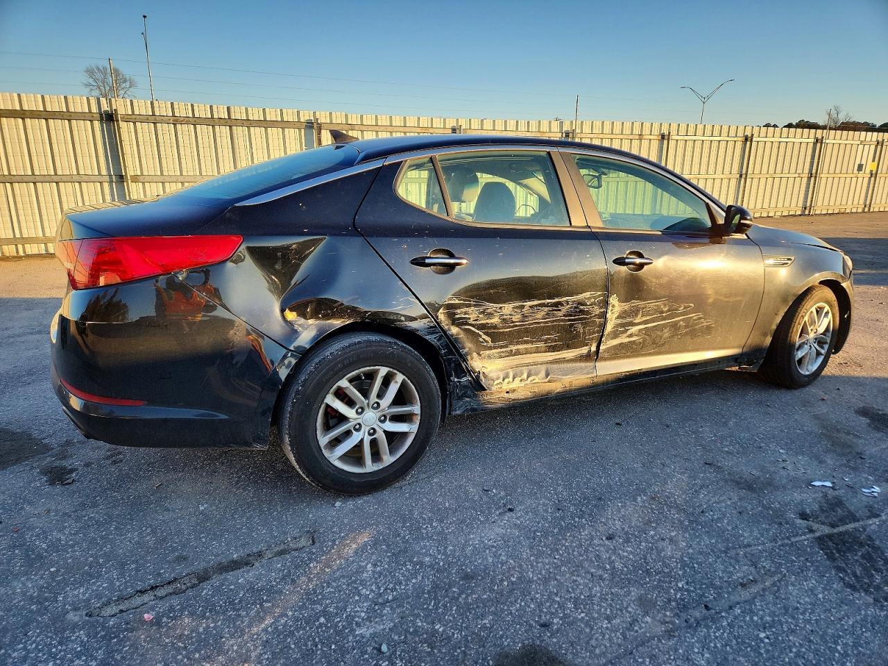 2013 Kia Optima Lx - Image 3