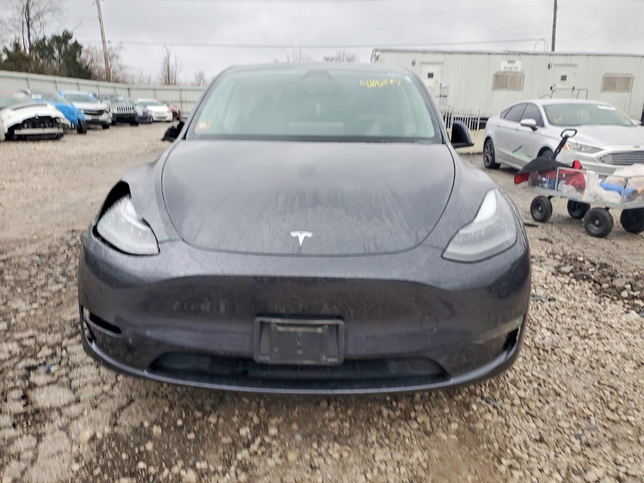 2024 Tesla Model Y - Image 5