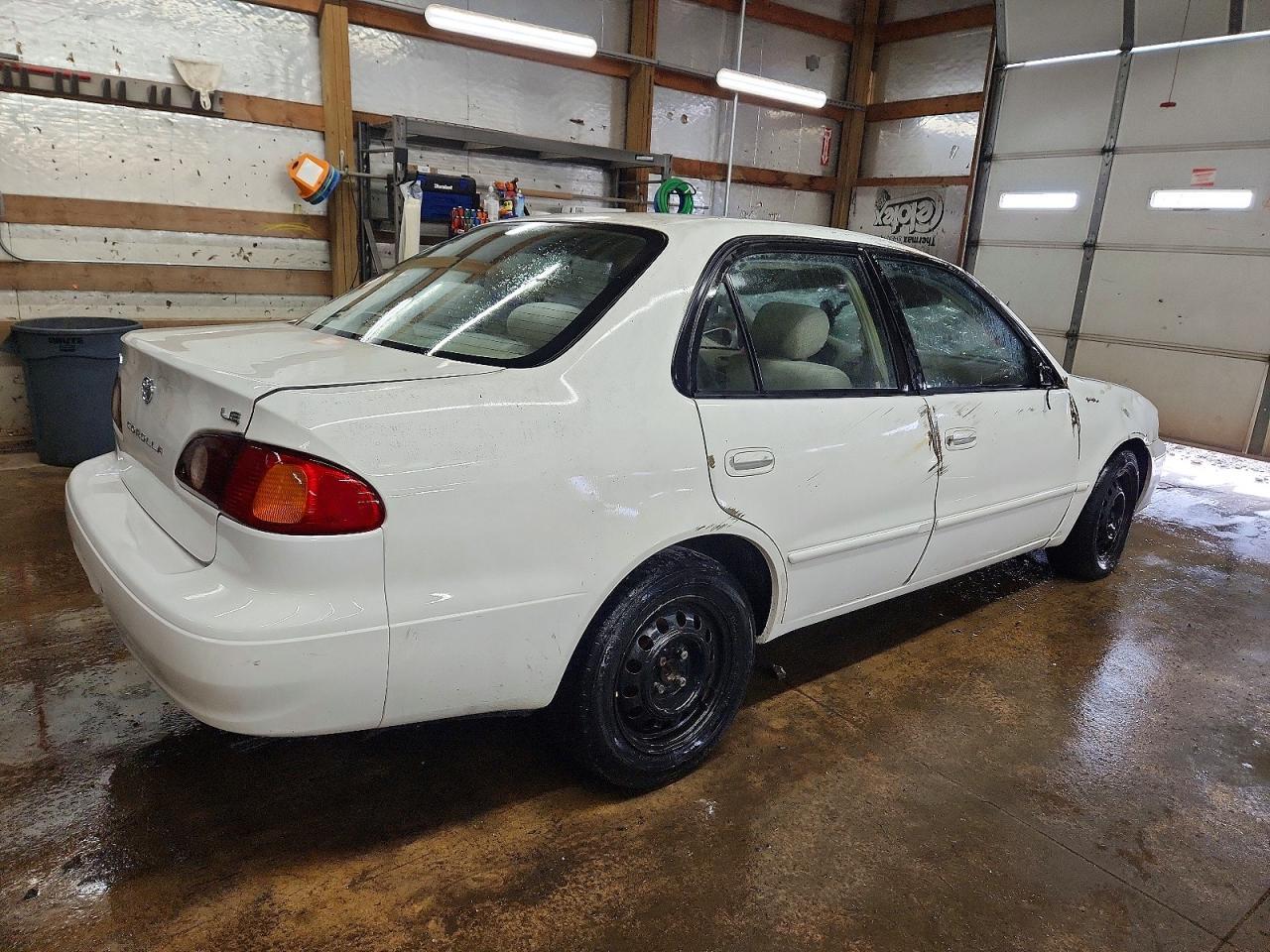 2001 Toyota Corolla Le - Image 3