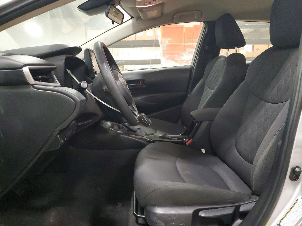 2022 Toyota Corolla Le - Image 7