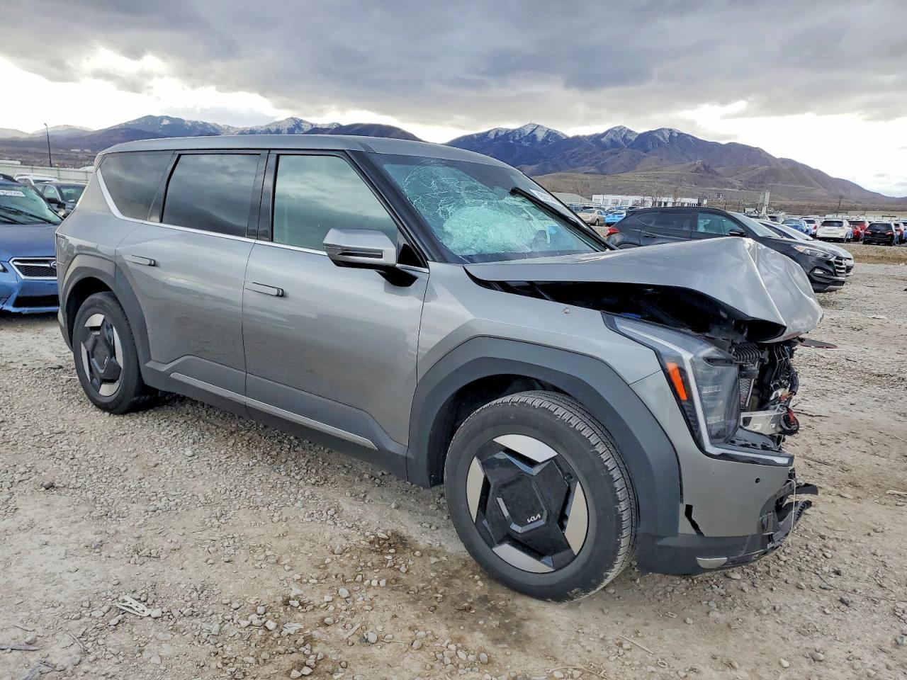 2024 Kia Ev9 Light - Фото 4