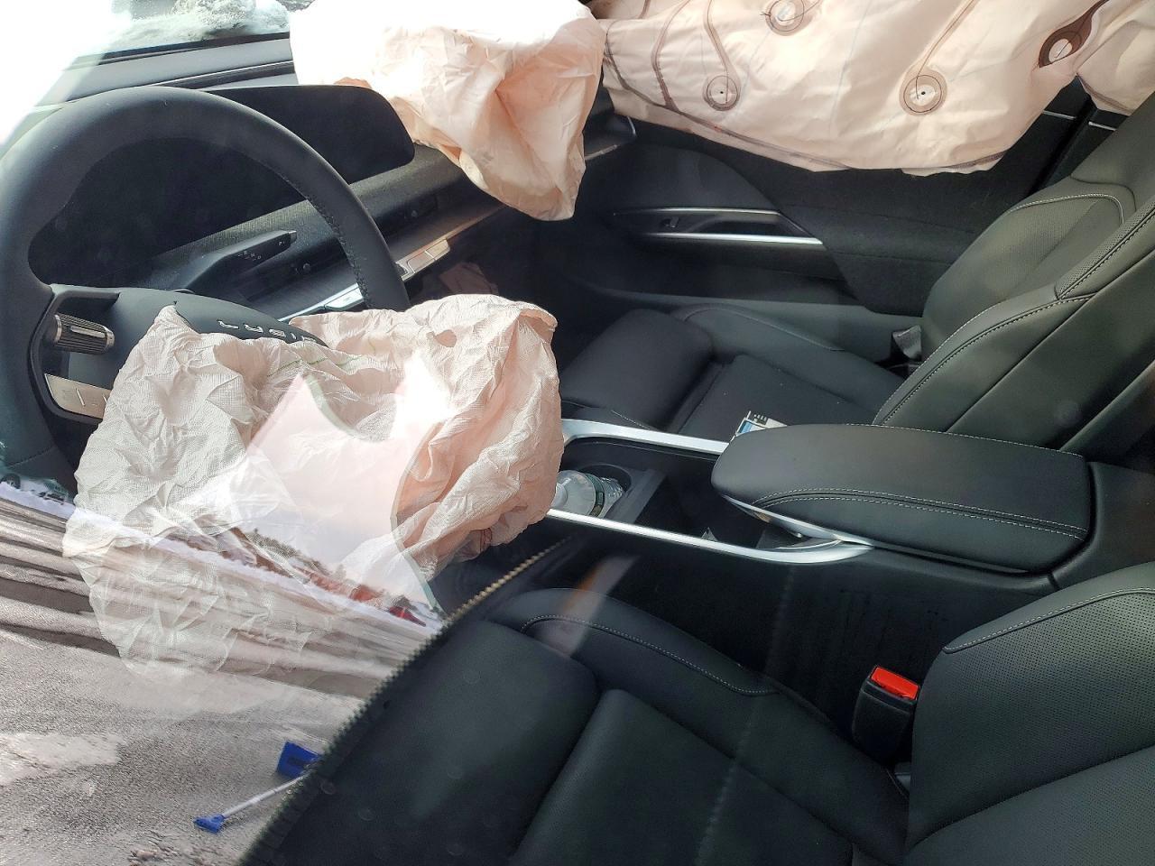 2026 Lucid Motors Air Touring - Фото 7