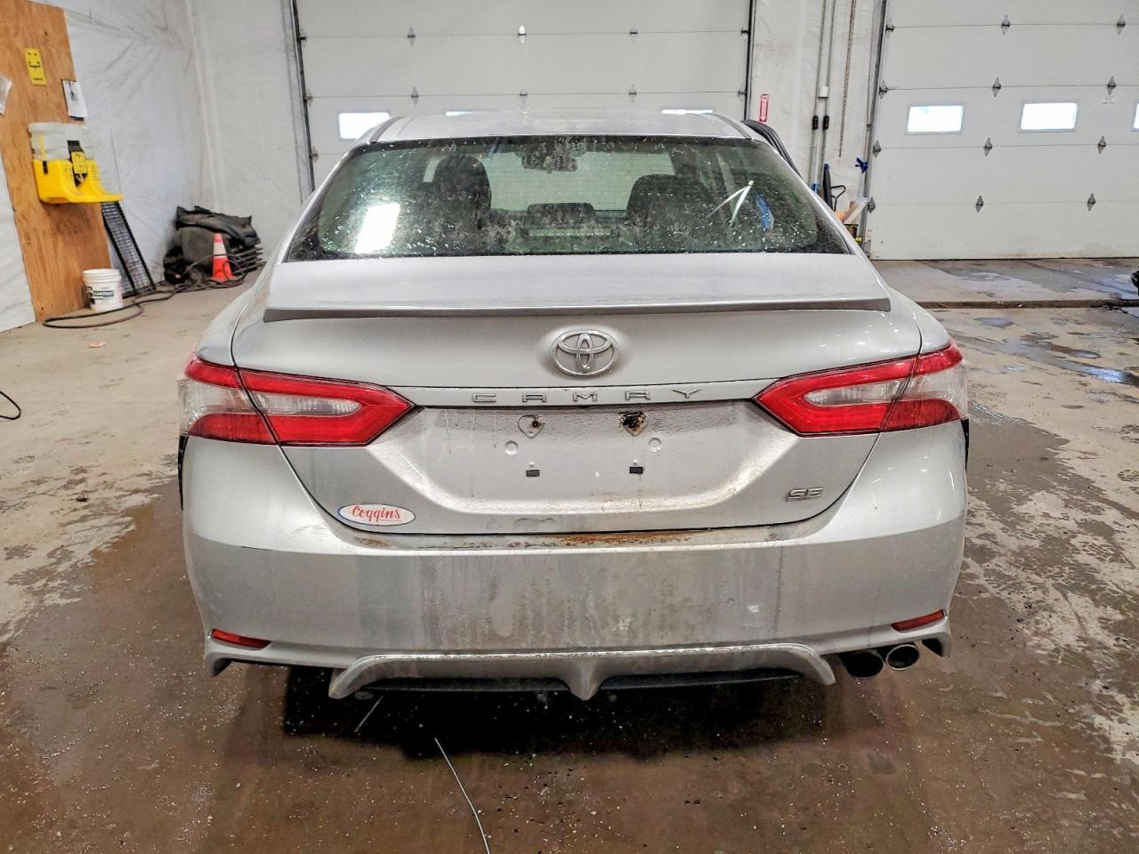 2018 Toyota Camry L - Фото 6