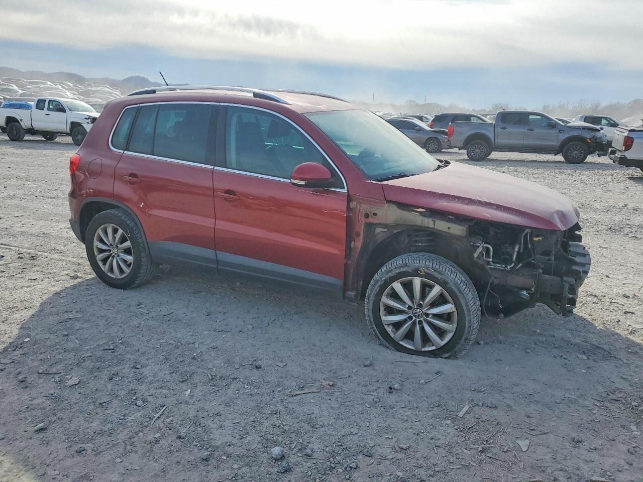 2011 Volkswagen Tiguan S - Image 4