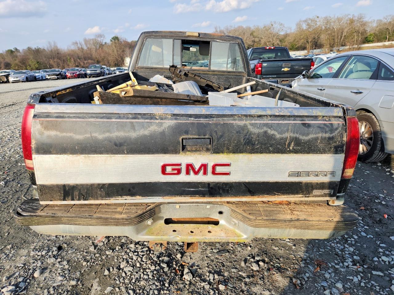 1990 GMC Sierra K1500 - Image 6