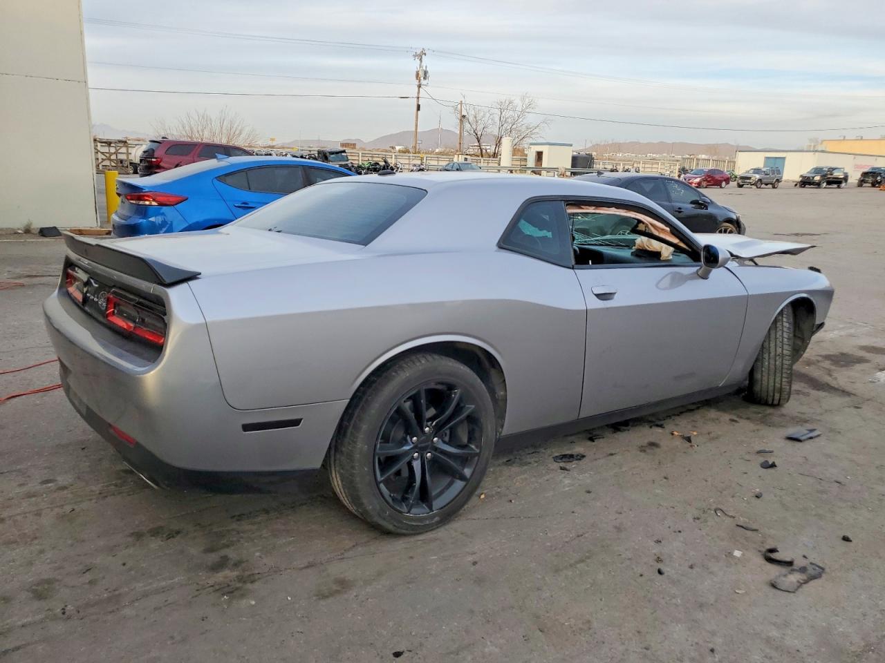2016 Dodge Challenger Sxt - Фото 3