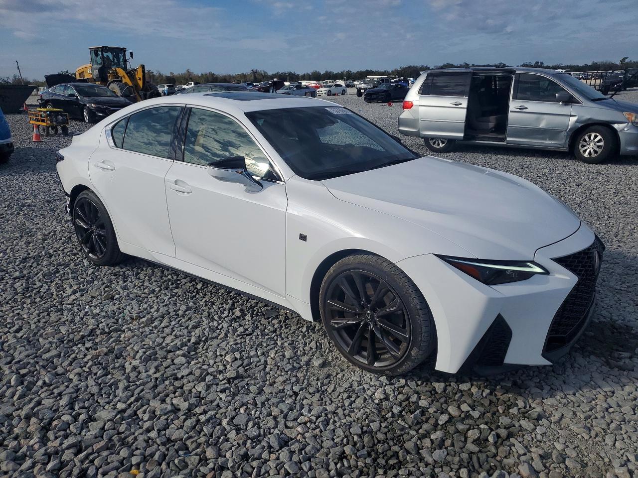 2025 Lexus Is 350 F Sport Design - Image 4