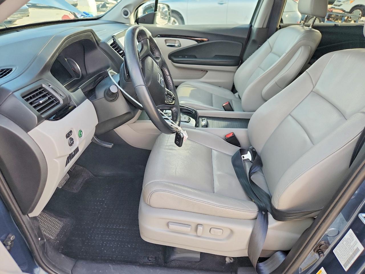 2022 Honda Pilot Touring - Фото 7