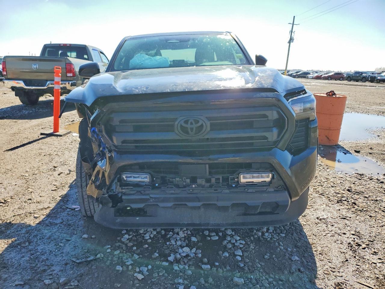 2025 Toyota Tacoma Double Cab - Фото 5