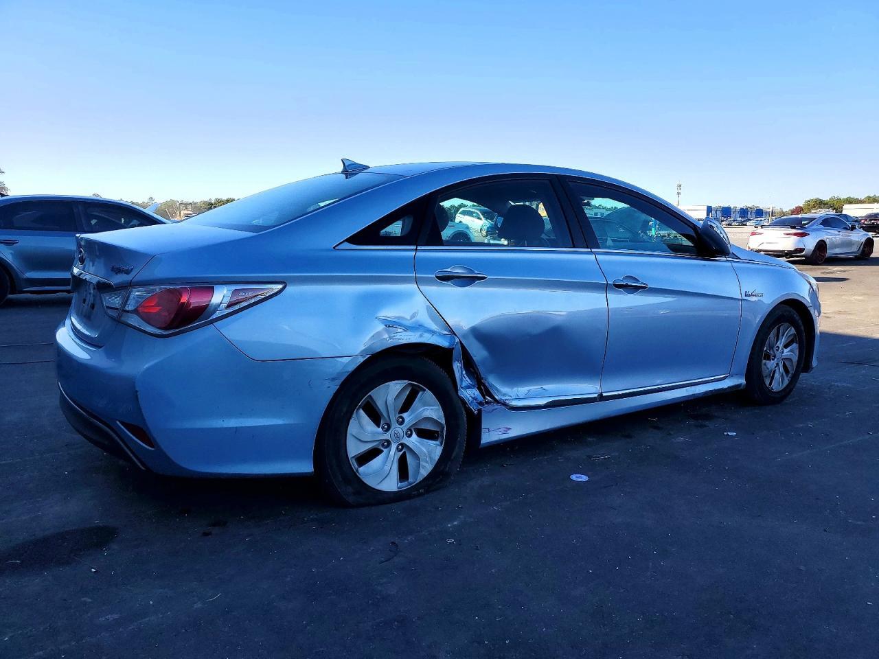 2014 Hyundai Sonata Hybrid - Фото 3