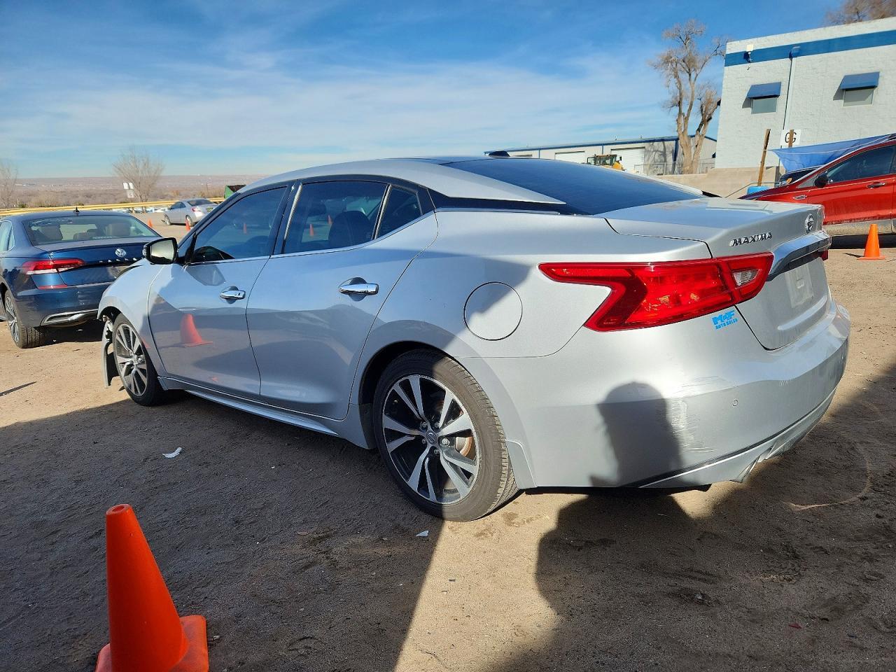 2017 Nissan Maxima 3.5S - Image 2