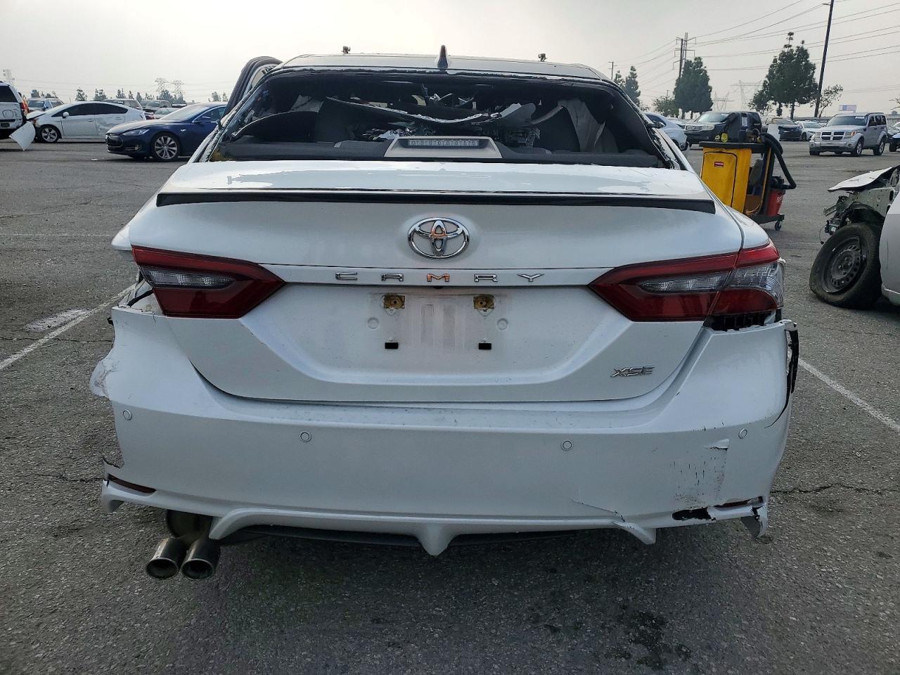 2022 Toyota Camry Trd - Фото 6