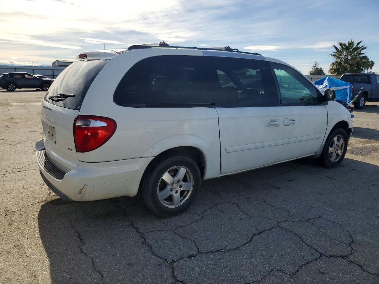 2006 Dodge Grand Caravan Sxt - Фото 3
