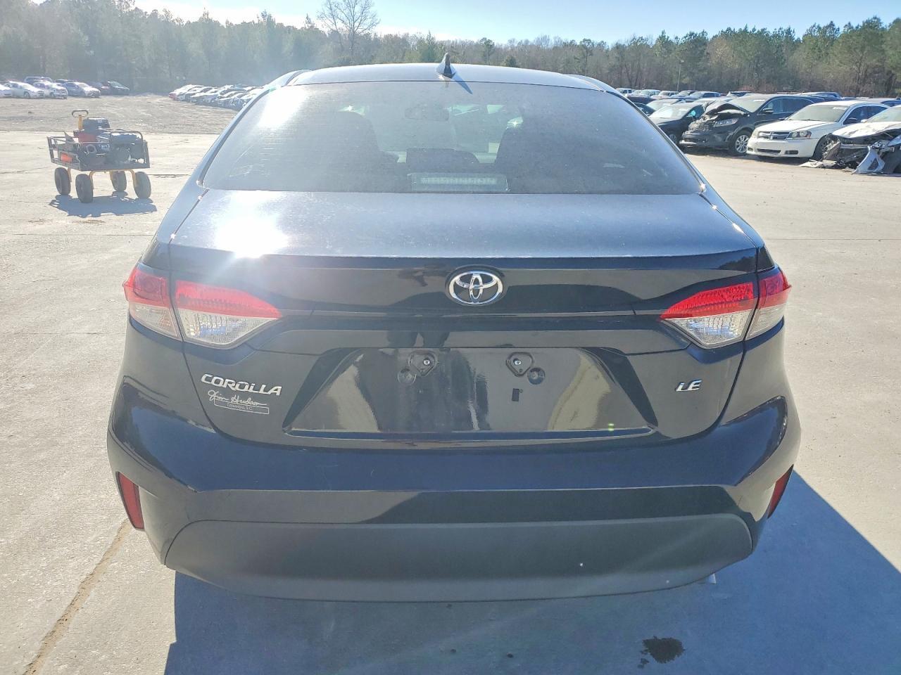 2023 Toyota Corolla Le - Image 6