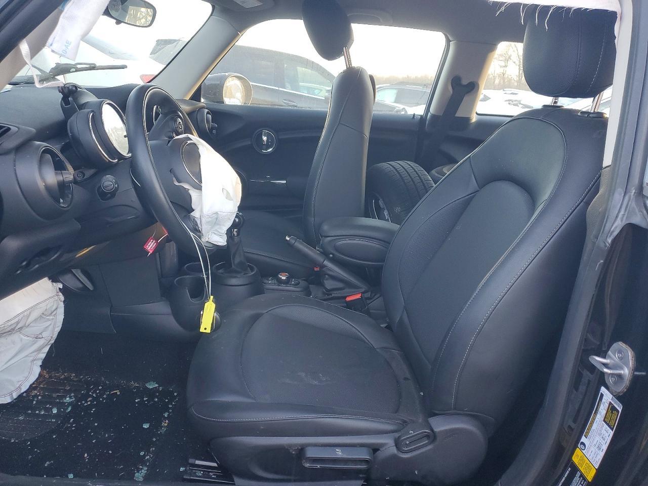 2021 Mini Cooper - Image 7