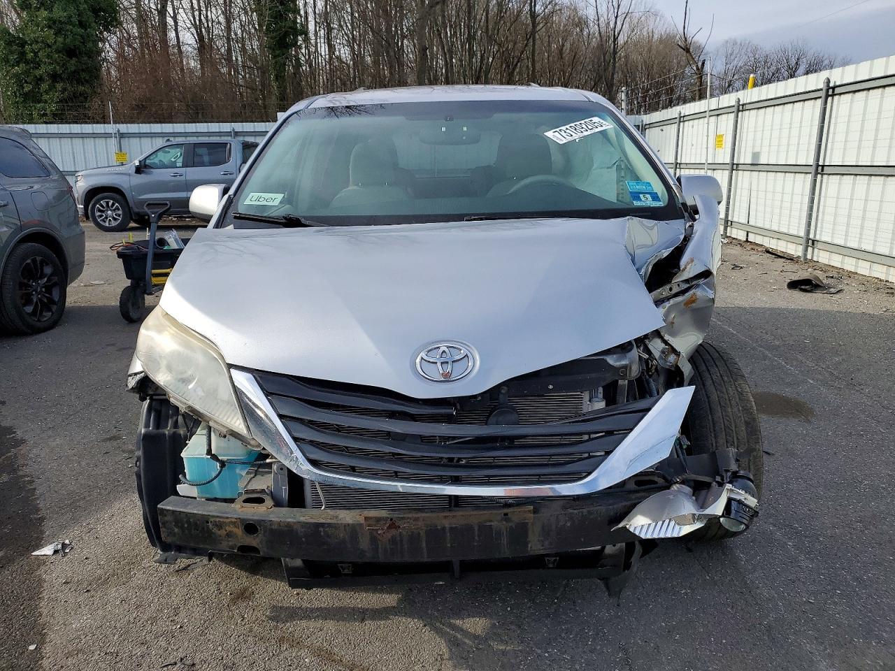 2012 Toyota Sienna Le - Image 5