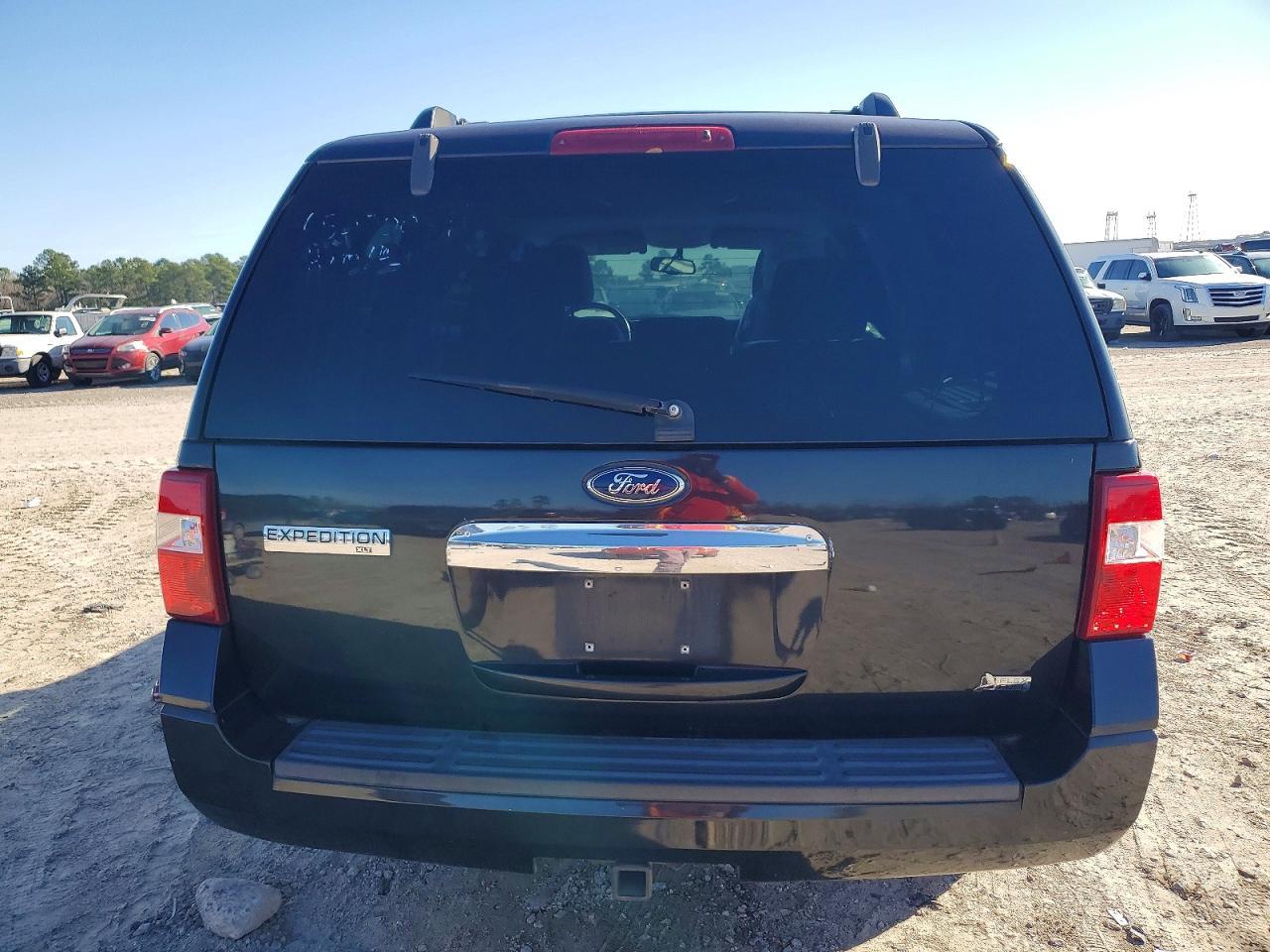2010 Ford Expedition Xlt - Image 6