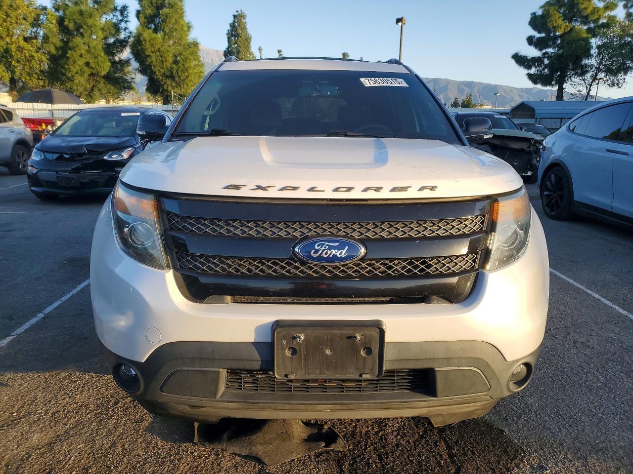 2015 Ford Explorer Sport - Фото 5