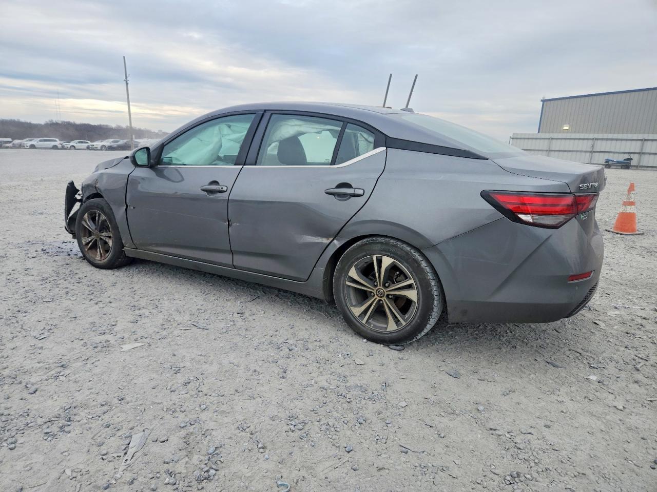 2022 Nissan Sentra Sv - Image 2