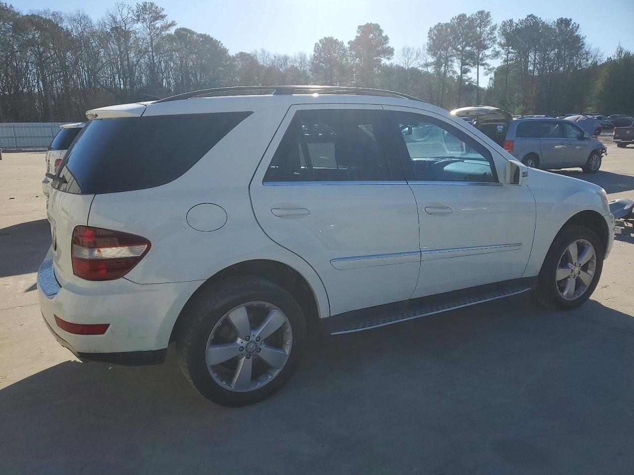 2011 Mercedes-Benz Ml 350 - Фото 3