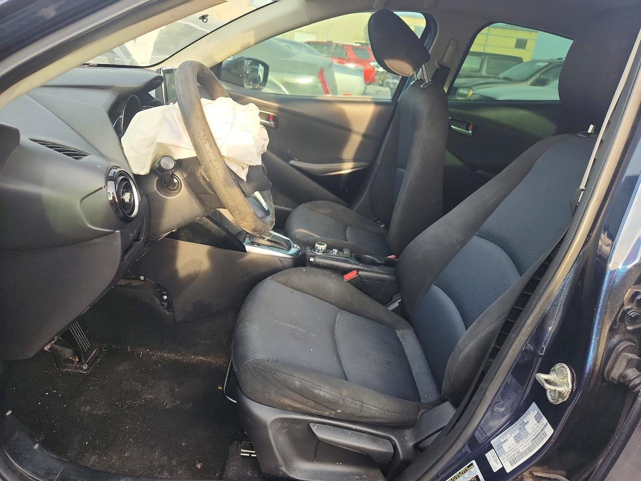 2017 Toyota Yaris Ia - Image 7
