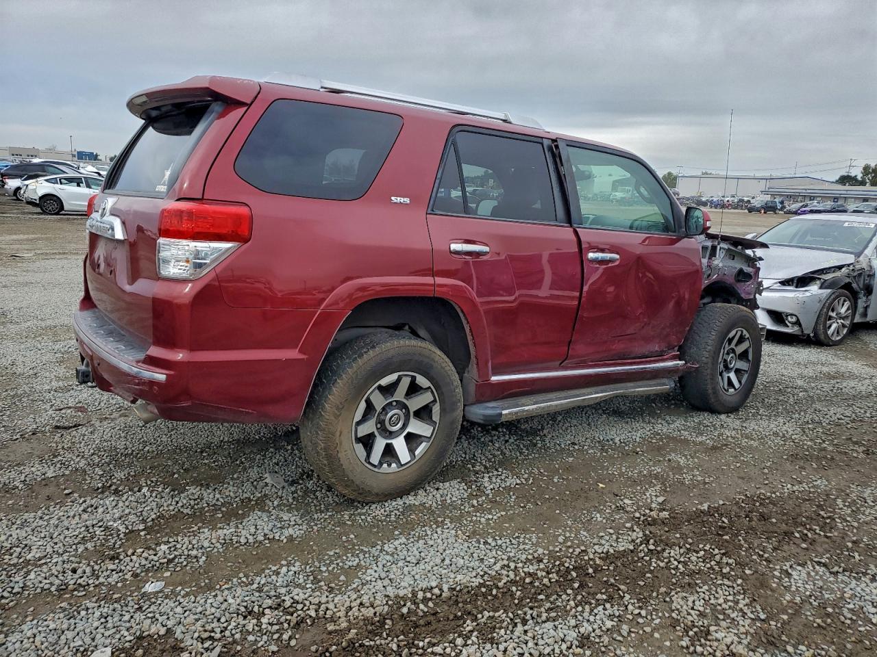 2011 Toyota 4Runner Sr5 - Фото 3