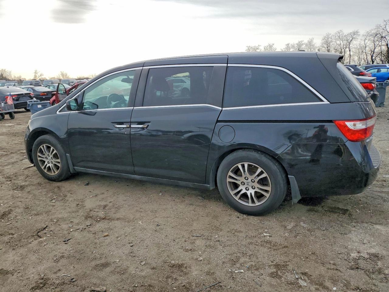 2011 Honda Odyssey Exl - Фото 2