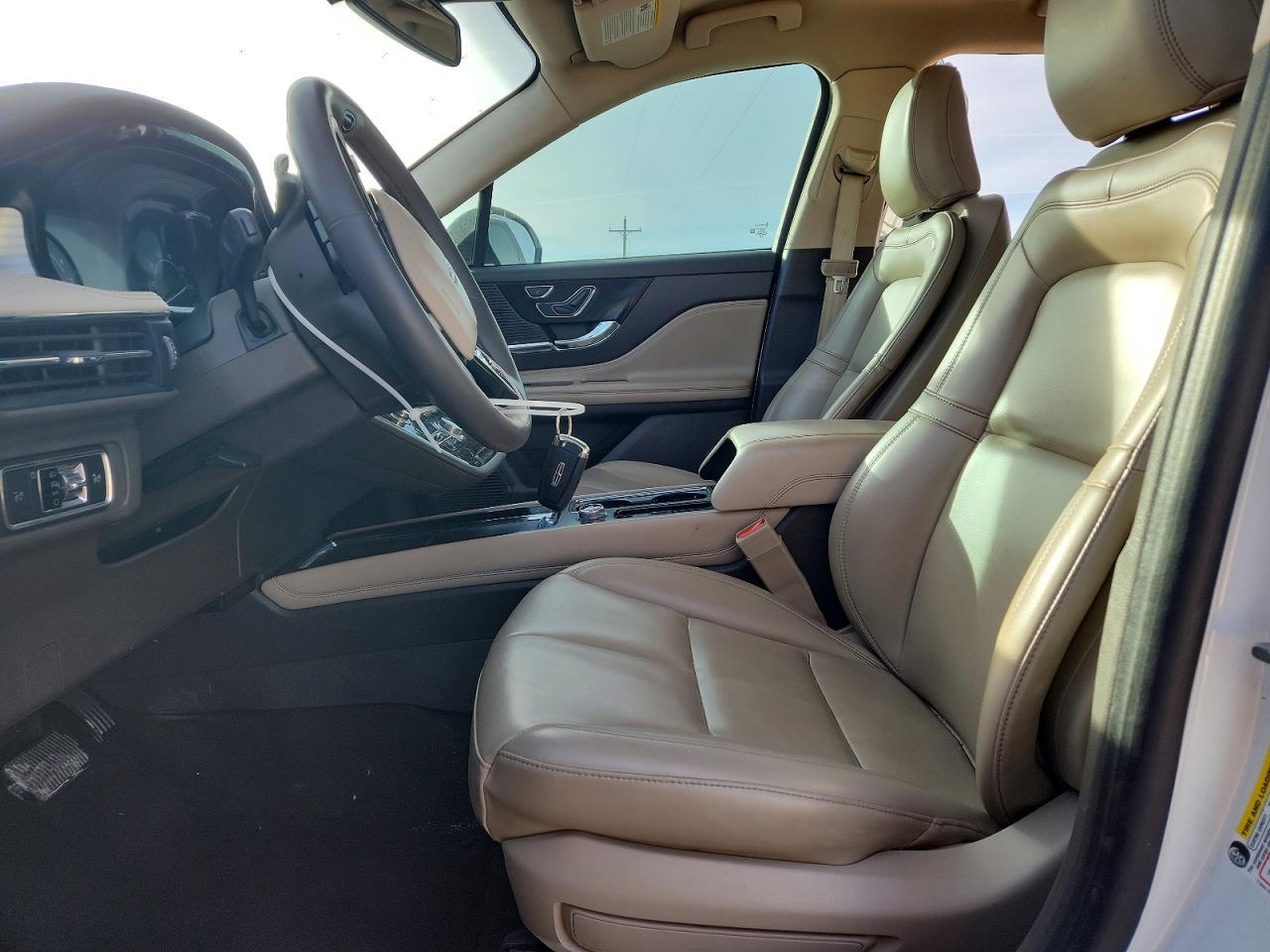 2022 Lincoln Corsair - Фото 7