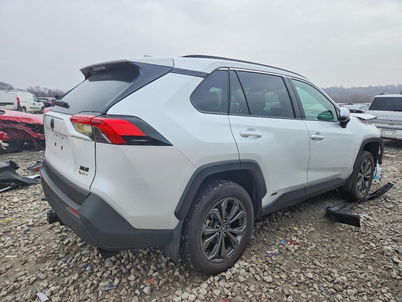2025 Toyota Rav4 Xle Premium - Фото 3