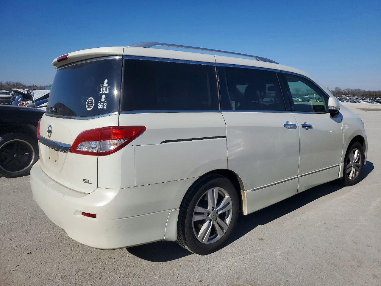 2015 Nissan Quest S - Image 3