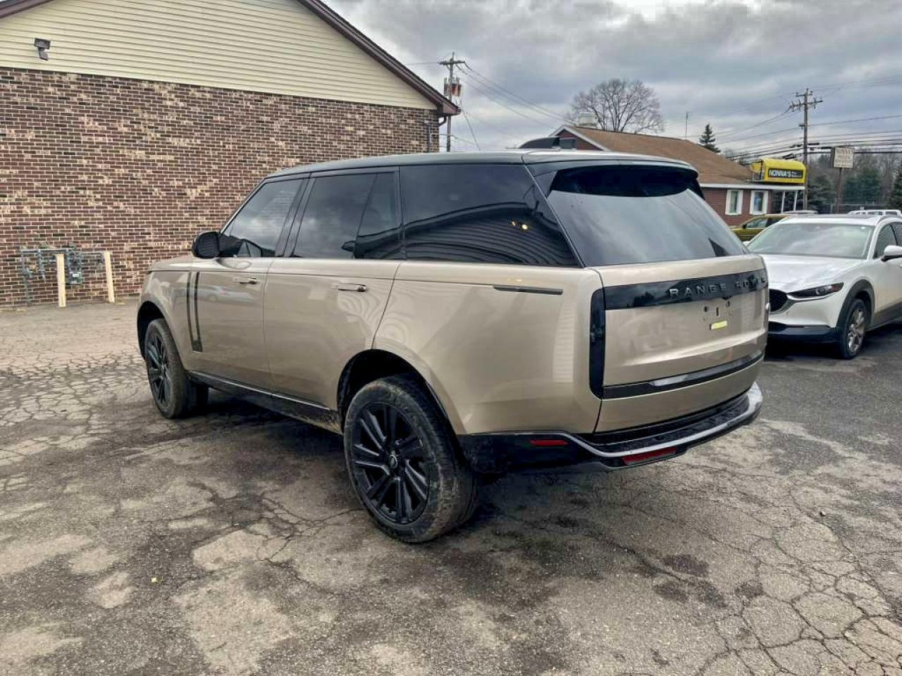 2023 Land Rover Range Rover Se - Фото 2