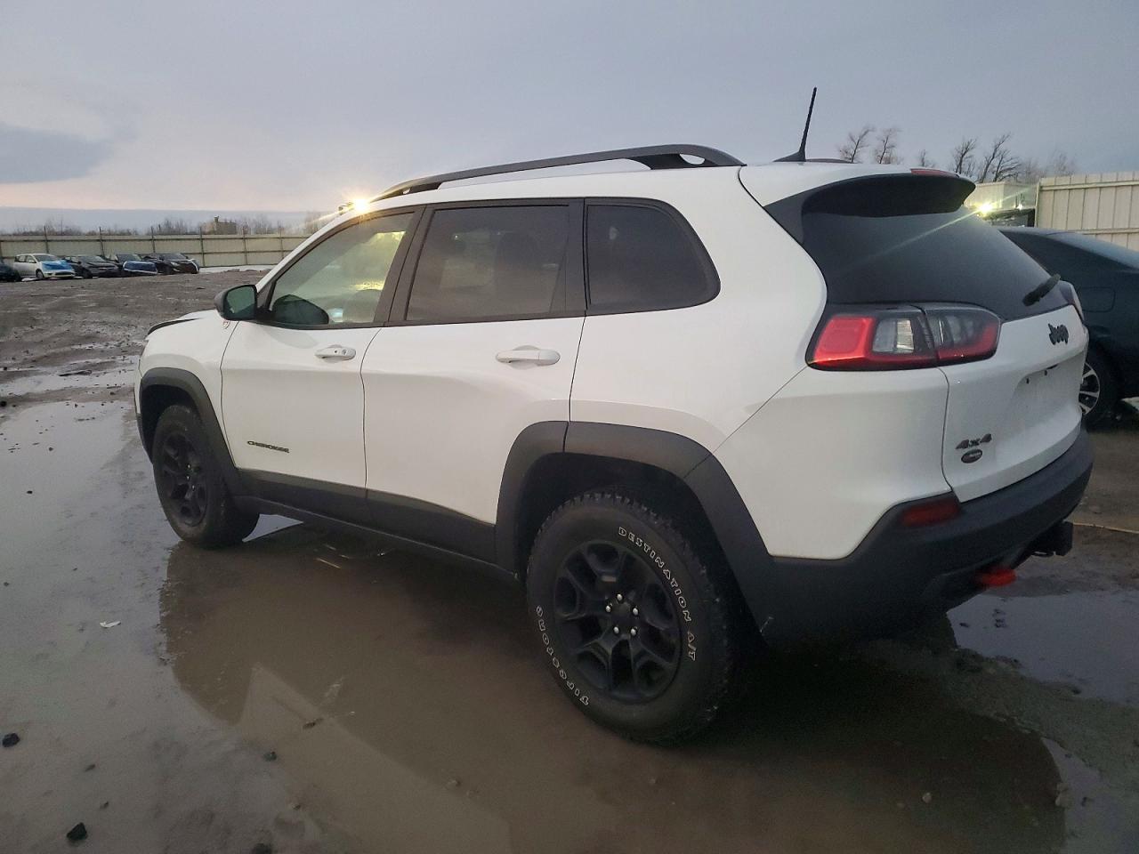 2021 Jeep Cherokee Trailhawk - Фото 2