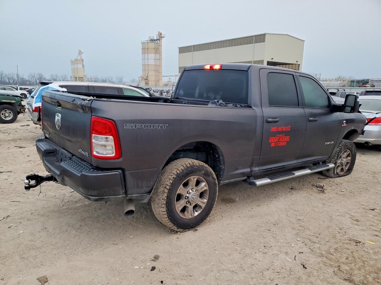 2024 Ram 2500 Big Horn - Фото 3