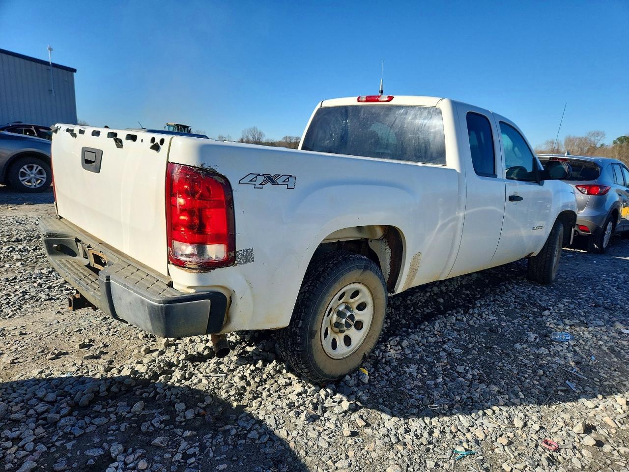 2011 GMC Sierra K1500 - Image 3