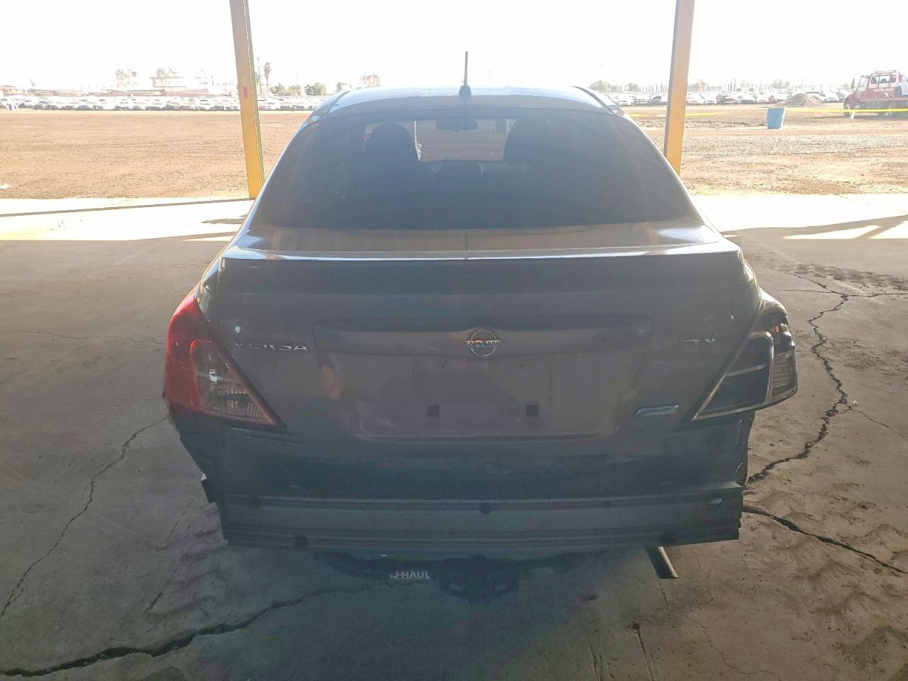 2013 Nissan Versa S - Фото 6