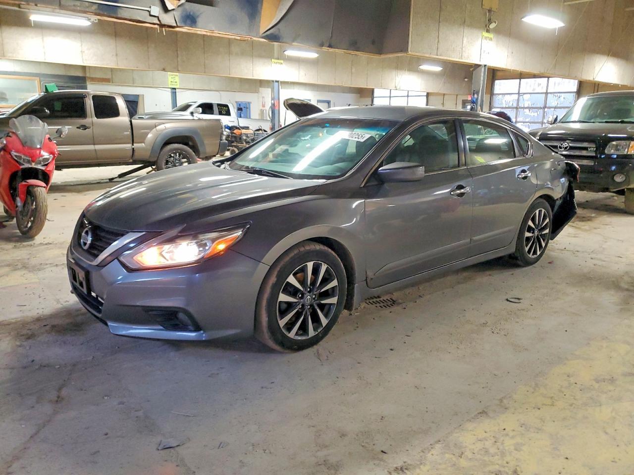 2016 Niss Altima