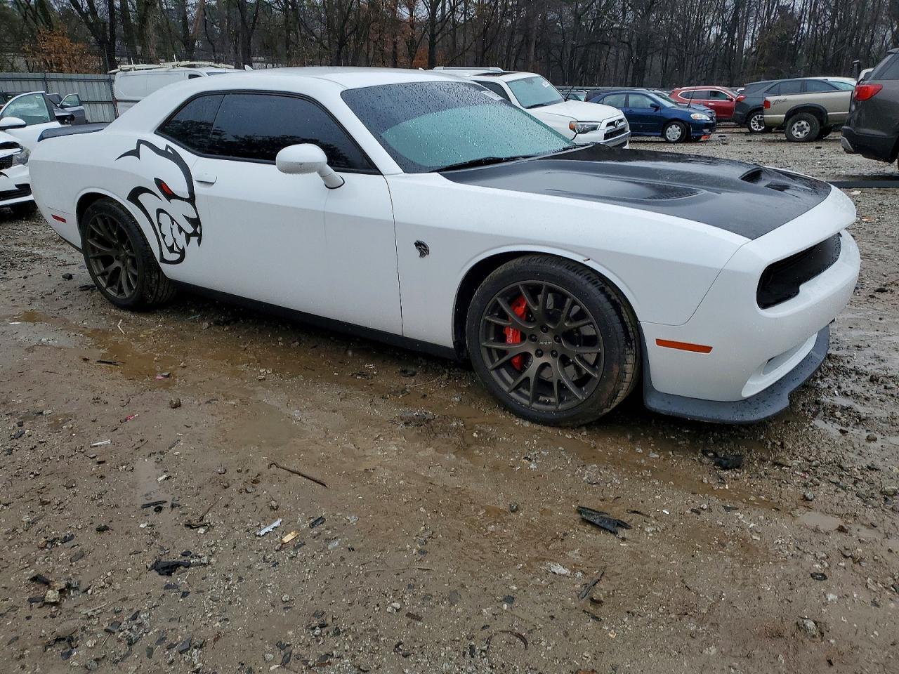 2016 Dodge Challenger Srt Hellcat - Image 4