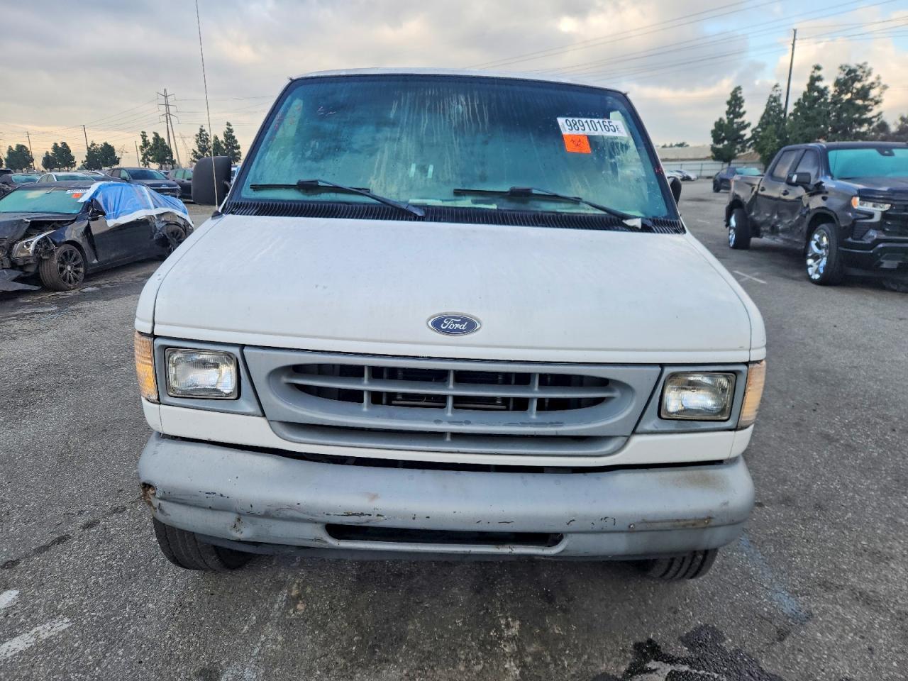 1998 Ford Econoline E250 Van - Фото 5