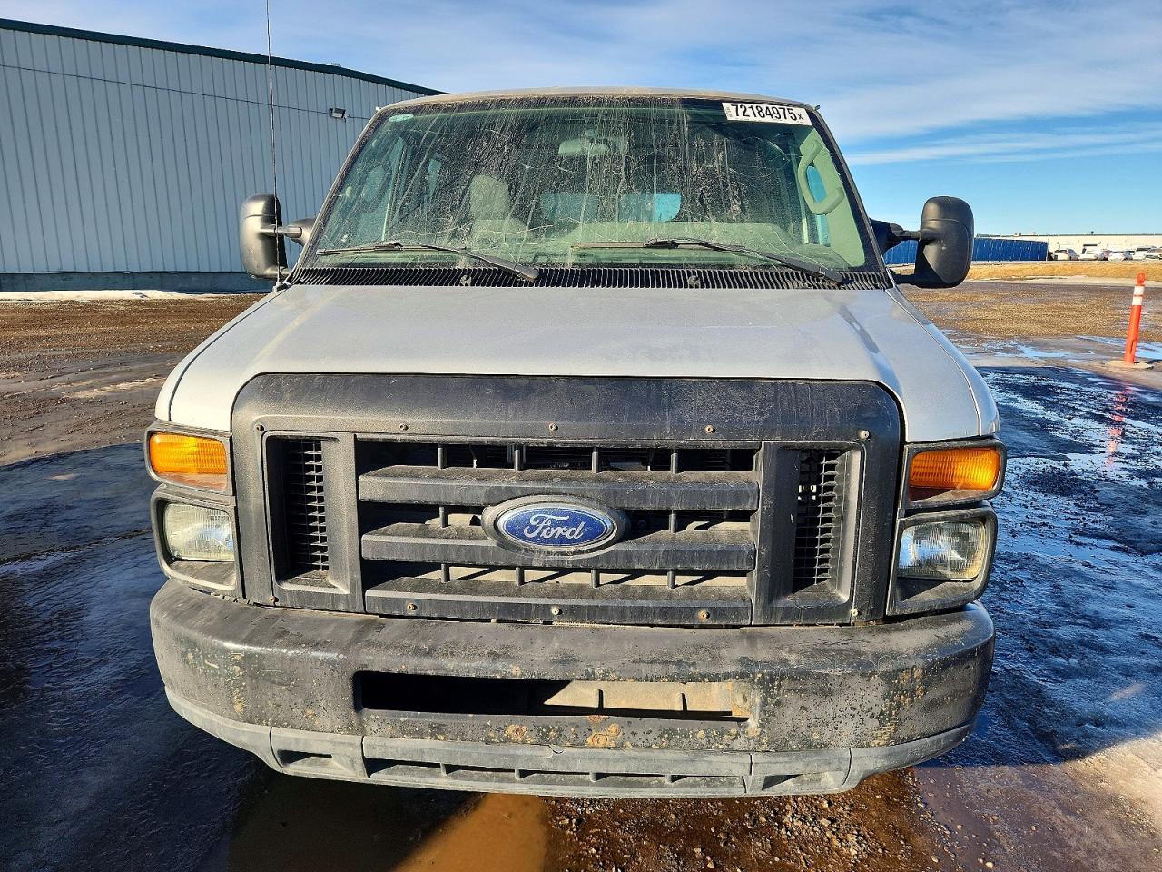 2010 Ford Econoline E250 Van - Image 5