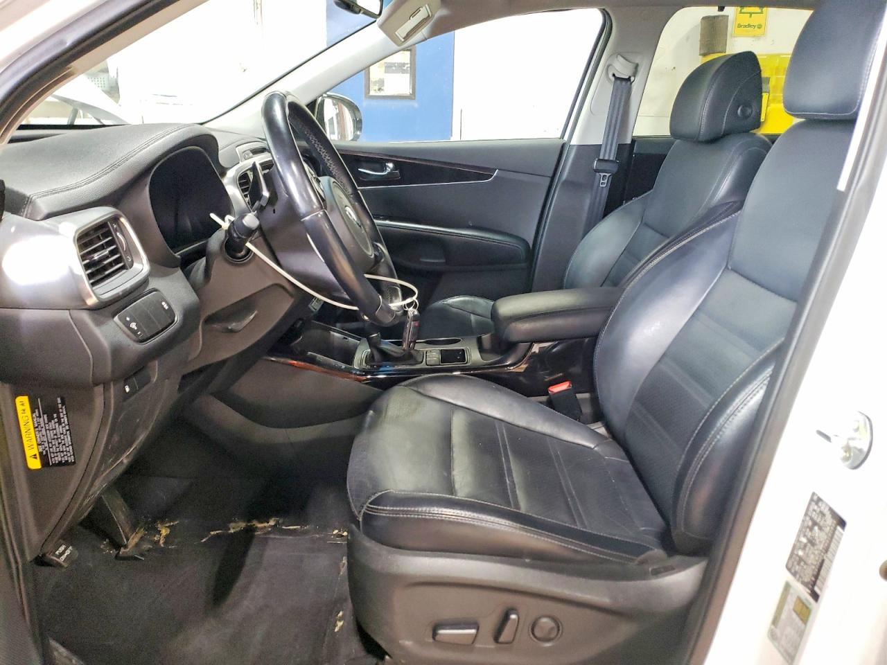2017 Kia Sorento Ex - Image 7
