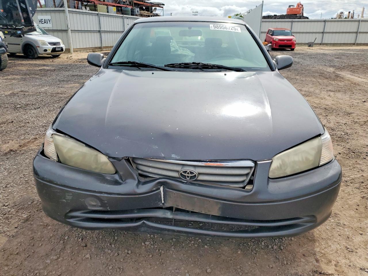 2000 Toyota Camry Ce - Фото 5
