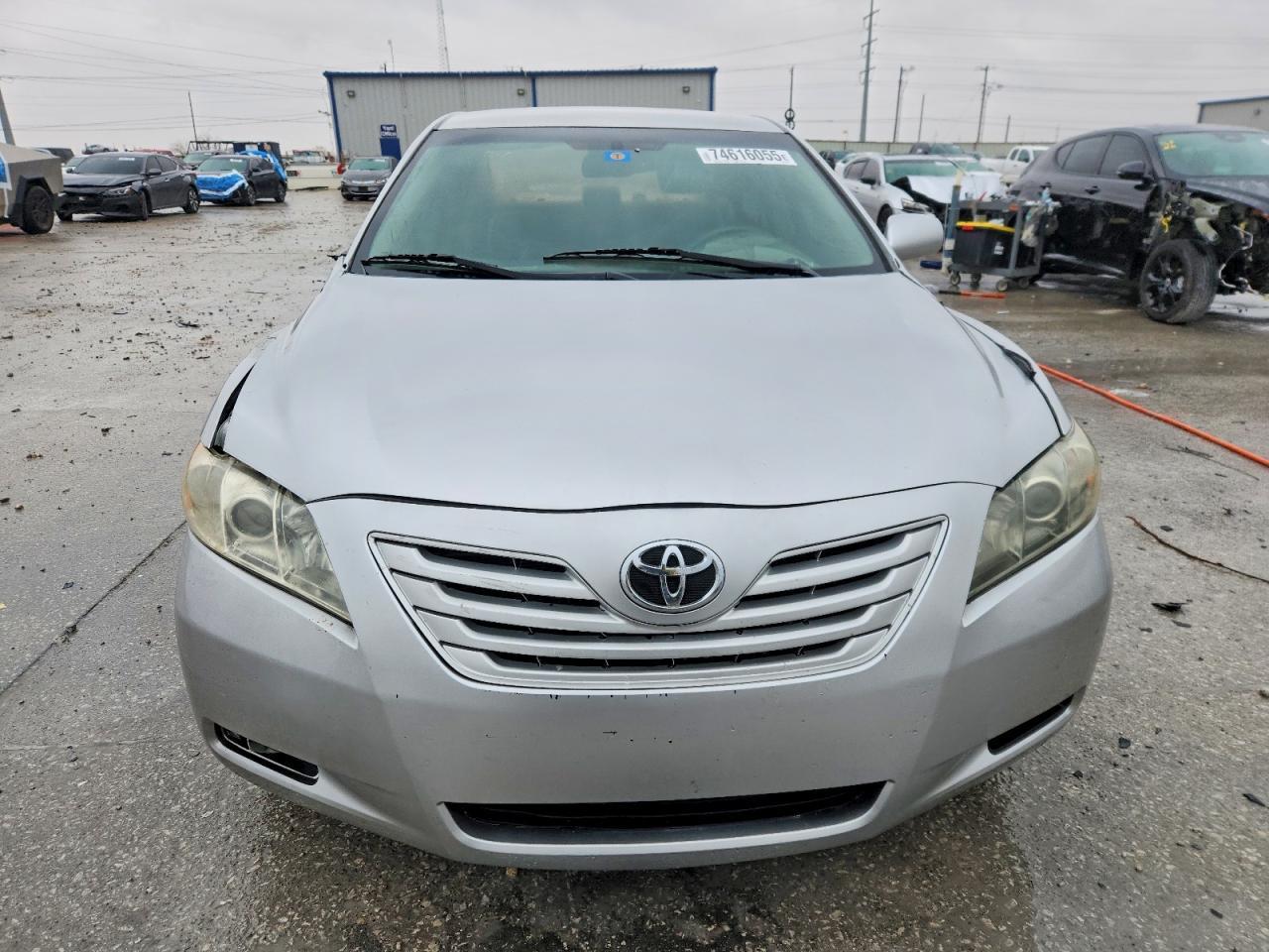 2010 Toyota Camry Le - Фото 5