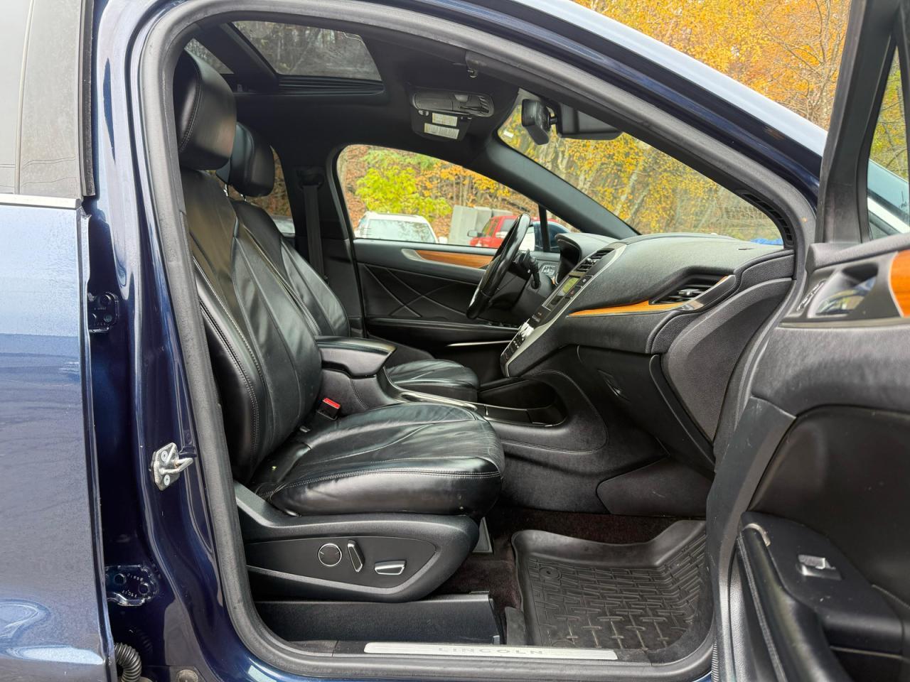 2017 Lincoln Mkc Reserve - Image 5