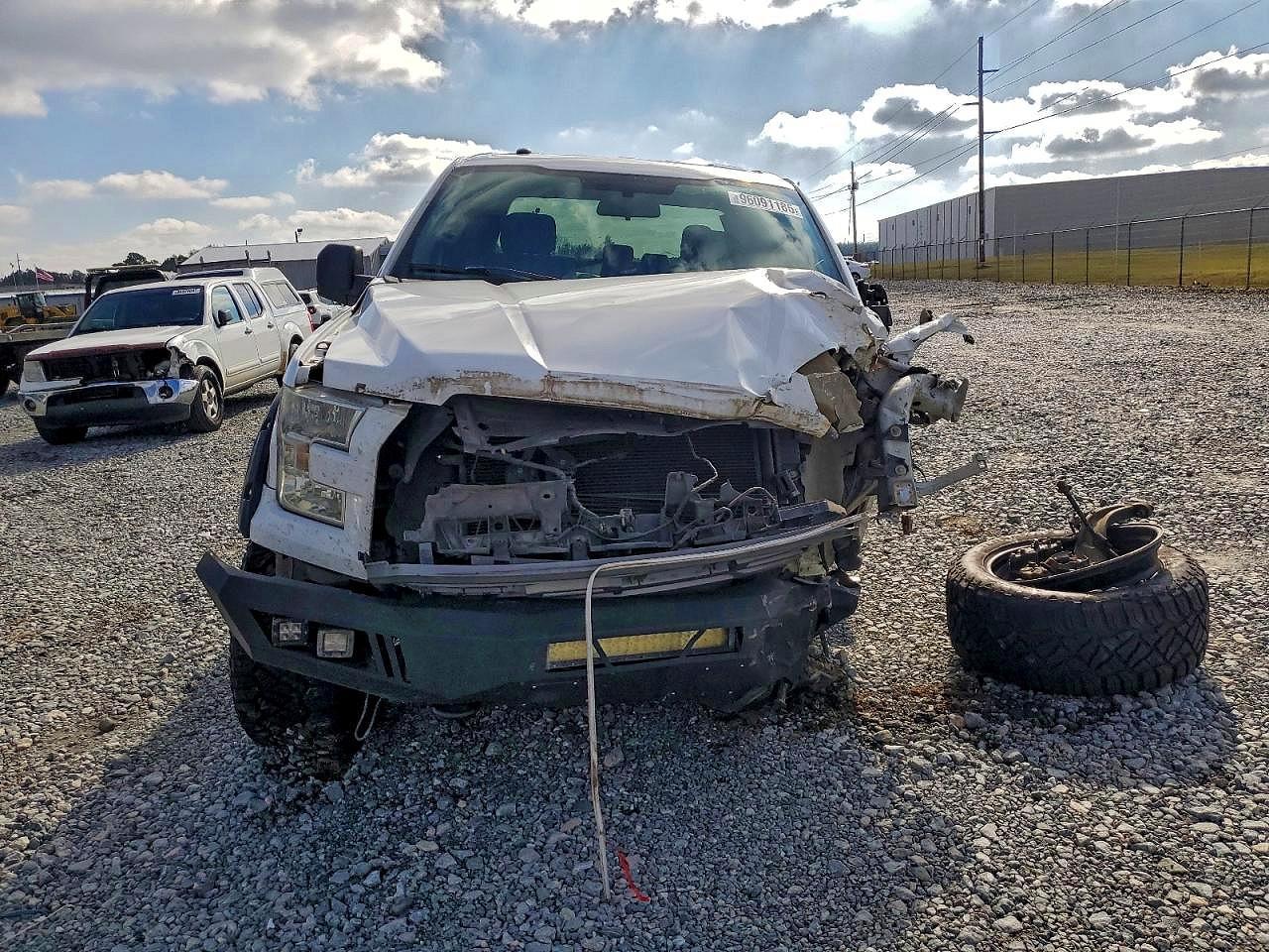 2016 Ford F150 Supercrew - Фото 5