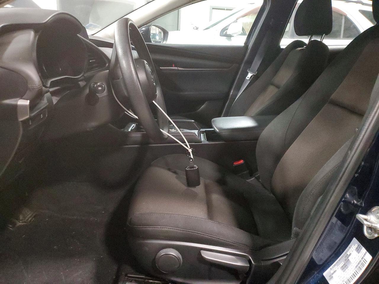 2021 Mazda 3 - Image 7