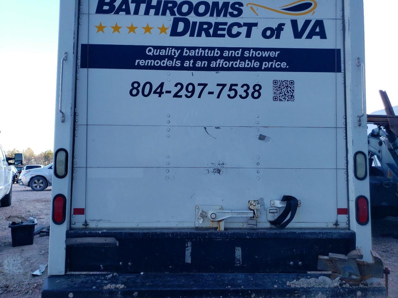 2016 Ford E350 Box Truck - Фото 6