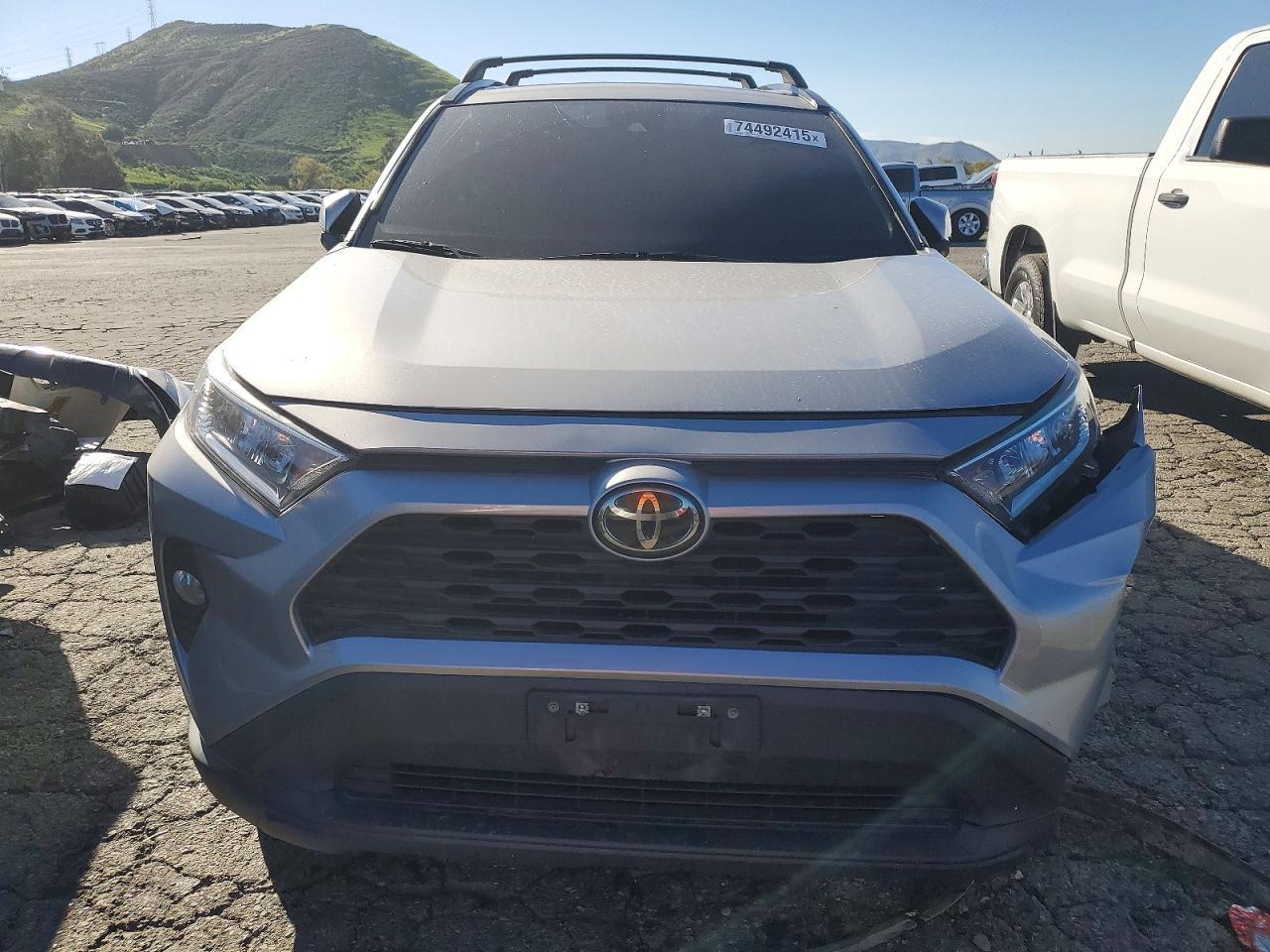 2021 Toyota Rav4 Xle - Фото 5