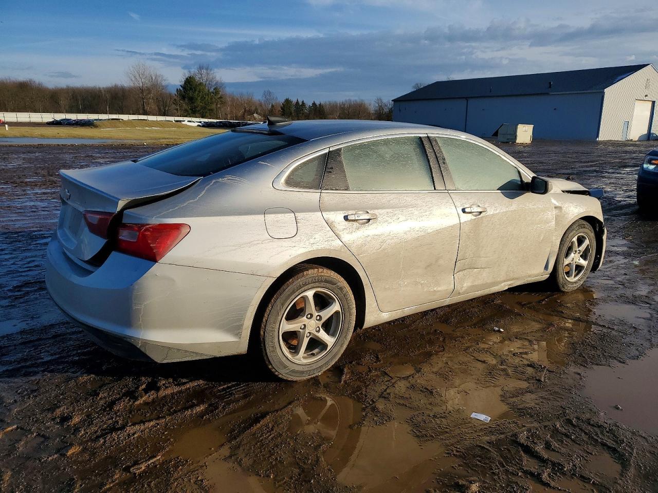 2017 Chevrolet Malibu Ls - Фото 3