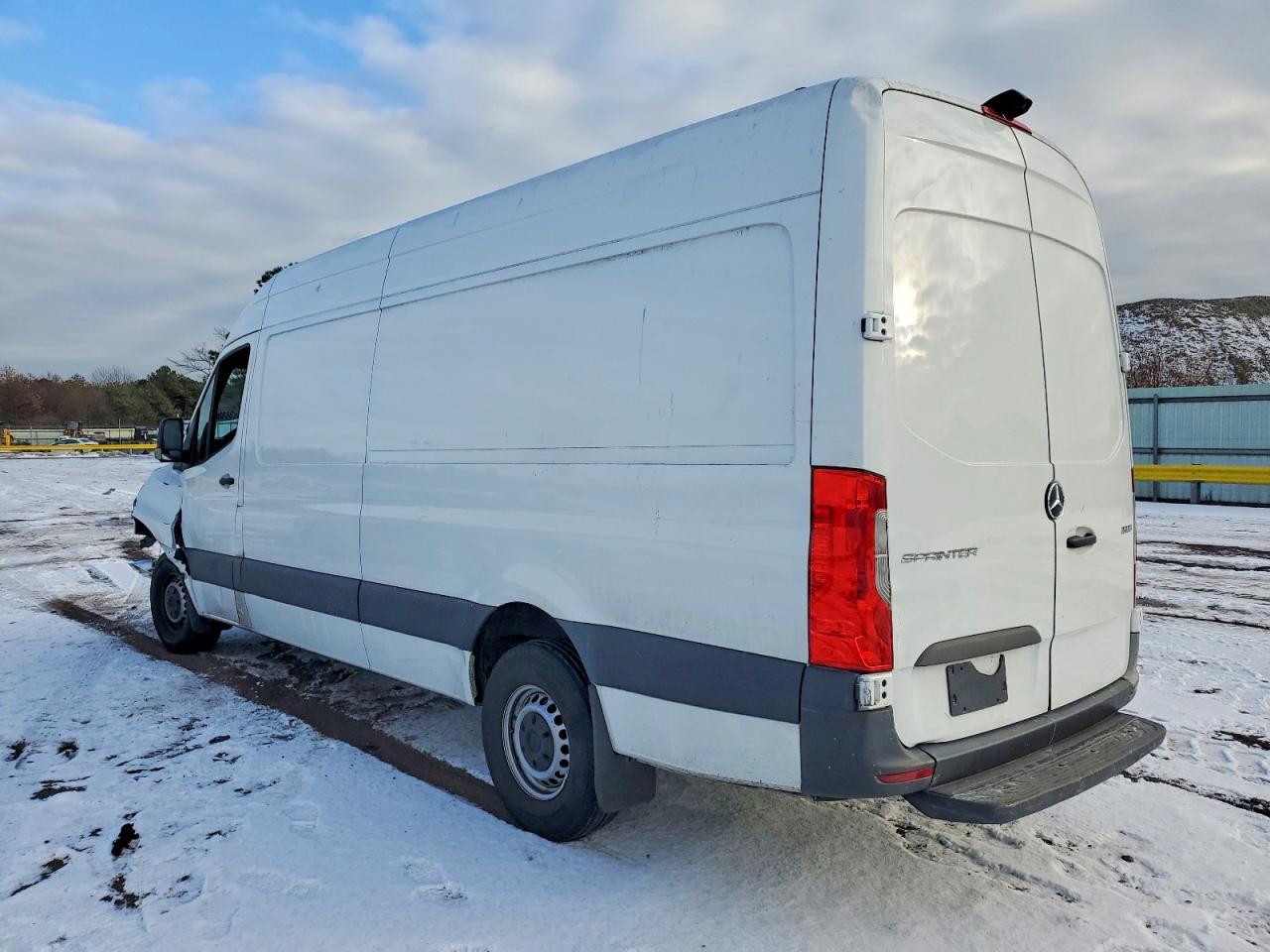 2023 Mercedes Benz Sprinter 2500 (Vs30) Delivery Van - Image 2
